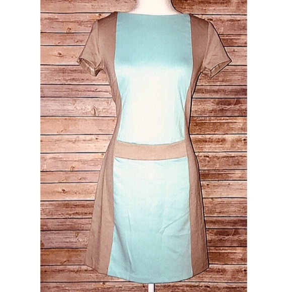 Vertigo Colorblock Ponte Short Sleeve Dress - Picture 3 of 7